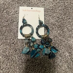 NWT Soft Surroundings Blue and Black Dangle Earrings